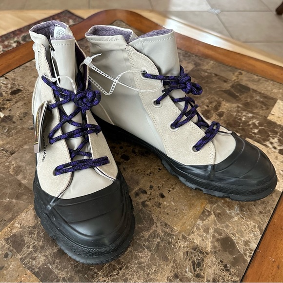 Authentic Converse Gore-Tex Unisex Boots - Picture 3 of 14